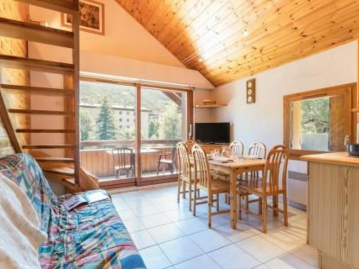 Appartement Serre Chevalier, 3 pièces, 6 personnes - FR-1-330F-83 Extérieur photo