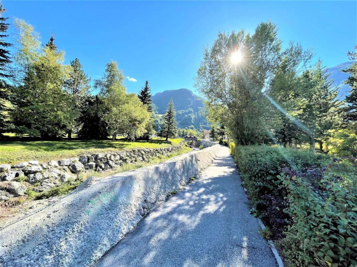 Appartement Serre Chevalier, 3 pièces, 6 personnes - FR-1-330F-83 Extérieur photo